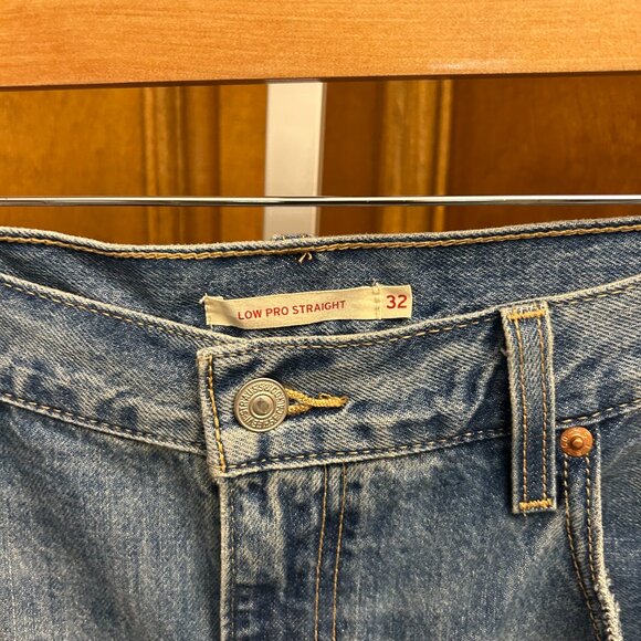 Levi's Low Pro Straight Jeans W32 - Picture 2 of 10